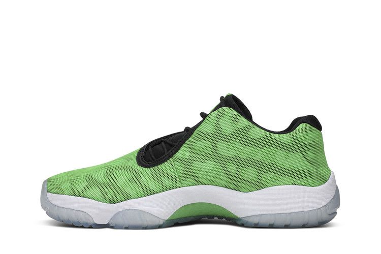 Air Jordan Future Low 'Light Poison Green Camo'