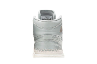 Air Jordan 1 Retro High Premium 'Mica Green'