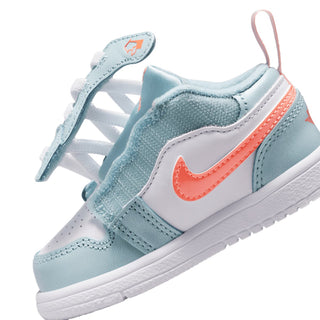 Jordan 1 Low Alt SE Fem