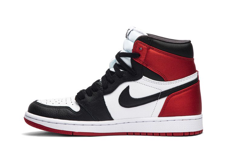 Air Jordan 1 Retro High 'Satin Black Toe'