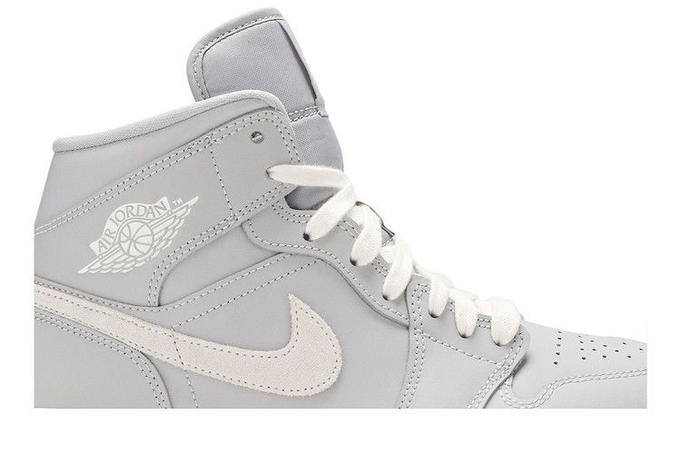 Air Jordan 1 Mid 'Grey Light Bone'