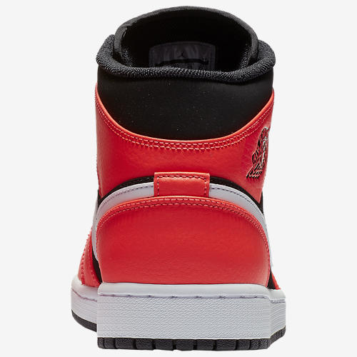 Jordan AJ 1 Mid