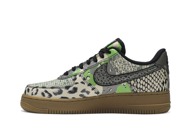 Nike Air Force 1 Low QS 'Chicago'