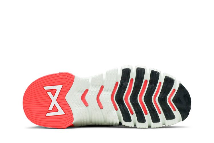 Nike Free Metcon 3 'Dark Grey Crimson'