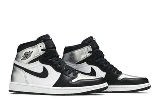 Air Jordan 1 Retro High OG 'Silver Toe'