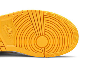 Air Jordan 1 Mid SE 'White Laser Orange'