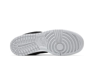 Medicom Toy x Nike Dunk Low SB 'BE@RBRICK'