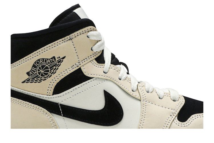 Air Jordan 1 Mid 'Barely Orange'