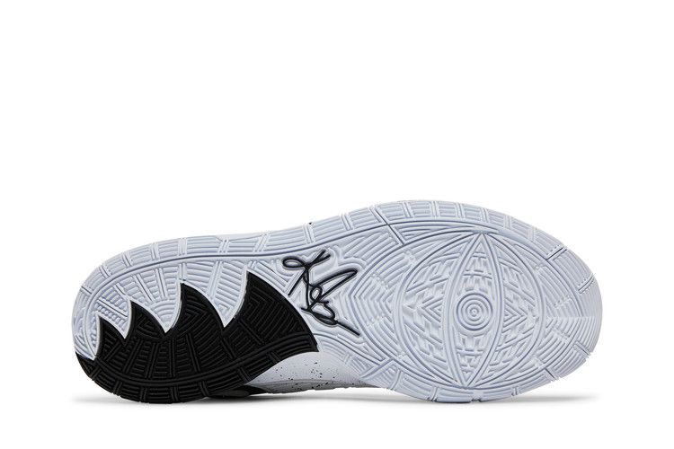 Nike Kyrie 6 Team 'Black White'