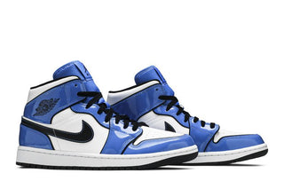 Air Jordan 1 Mid SE 'Signal Blue'
