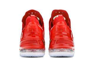 Nike LeBron 18 'X-Mas In LA'