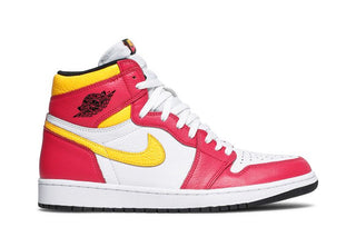 Air Jordan 1 Retro High OG 'Light Fusion Red'
