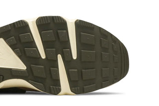 Stussy x Nike Air Huarache LE 'Desert Oak' 2021
