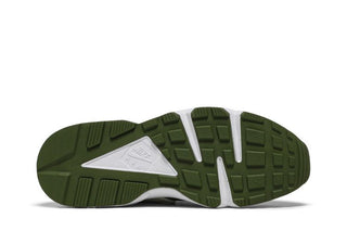 Stussy x Nike Air Huarache LE 'Dark Olive' 2021