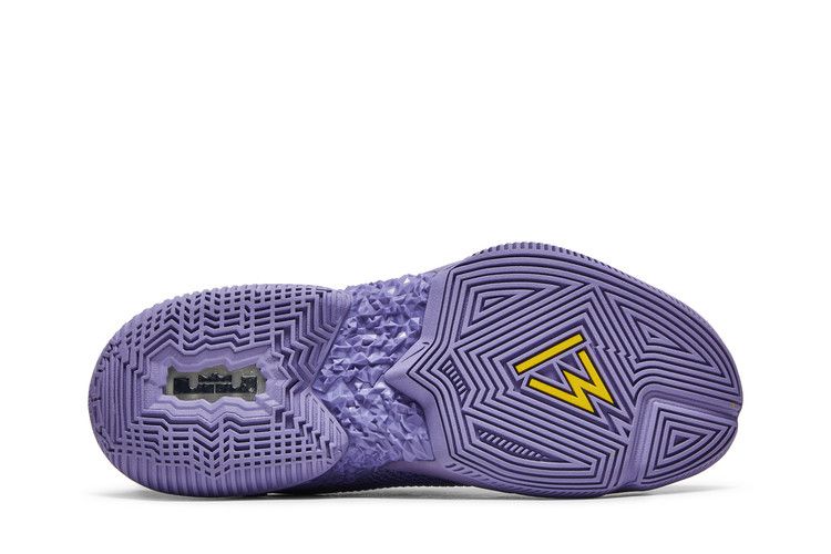 Nike LeBron Ambassador 13 'Lakers'
