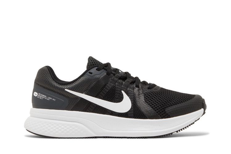 Nike Run Swift 2 'Black White'