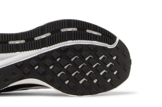 Nike Run Swift 2 'Black White'
