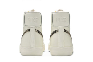 Nike Blazer Mid '77 SE 'Snakeskin'