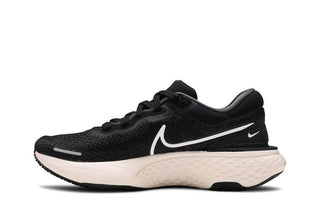 Nike ZoomX Invincible Run Flyknit 'Black White'
