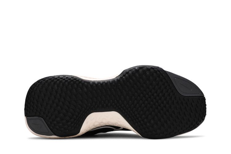 Nike ZoomX Invincible Run Flyknit 'Black White'