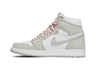 Air Jordan 1 Retro High OG 'Seafoam'