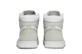 Air Jordan 1 Retro High OG 'Seafoam'