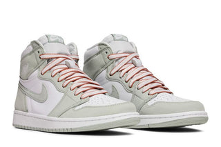 Air Jordan 1 Retro High OG 'Seafoam'