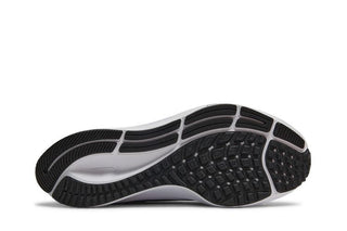 Nike Air Zoom Pegasus 38 'Black White'