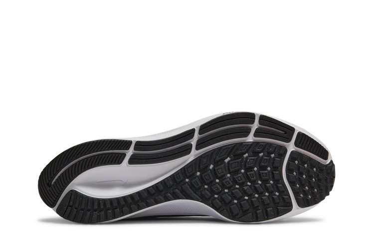 Nike Air Zoom Pegasus 38 'Black White'
