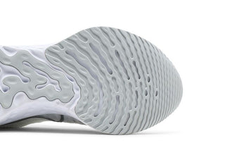 Nike React Infinity Run Flyknit 2 'White Metallic Silver'