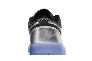 Air Jordan 1 Low SE 'Metallic Silver Gradient'