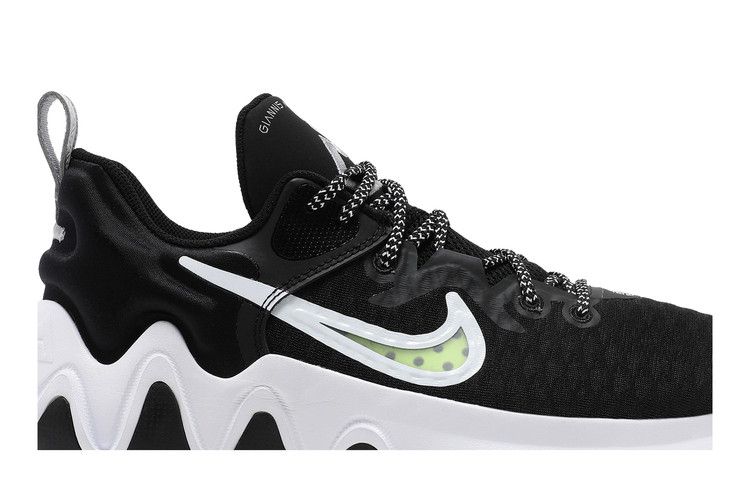 Nike Giannis Immortality 'Black Volt'