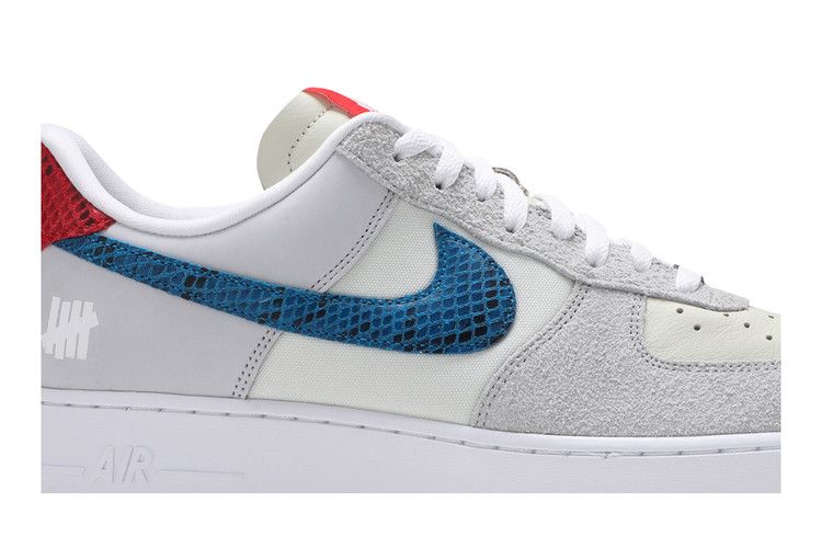 Undefeated x Nike Air Force 1 Low '5 On It'