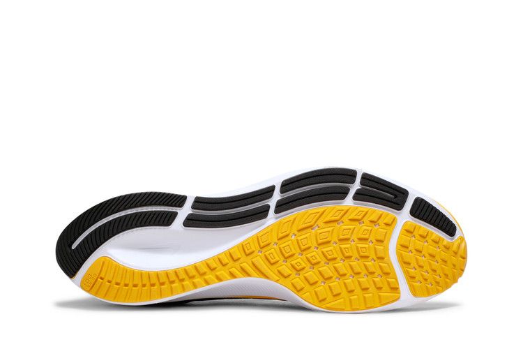 Nike Air Zoom Pegasus 38 'Black University Gold'