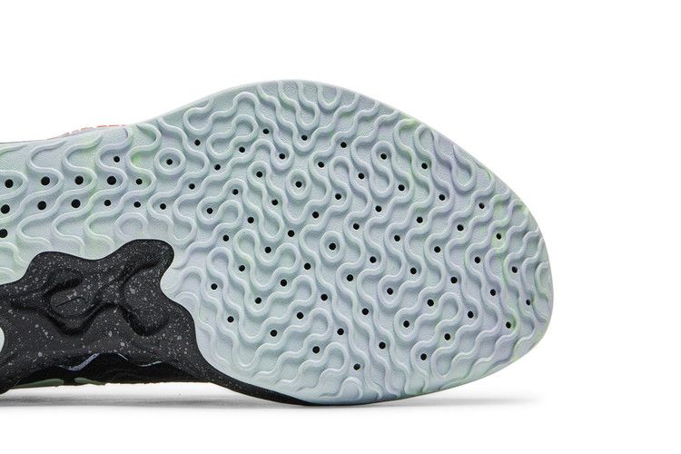Nike Air Zoom GT Run 'Black Ghost'