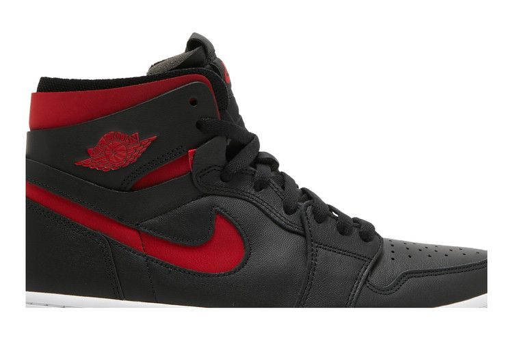 Air Jordan 1 High Zoom Comfort 'Black University Red'