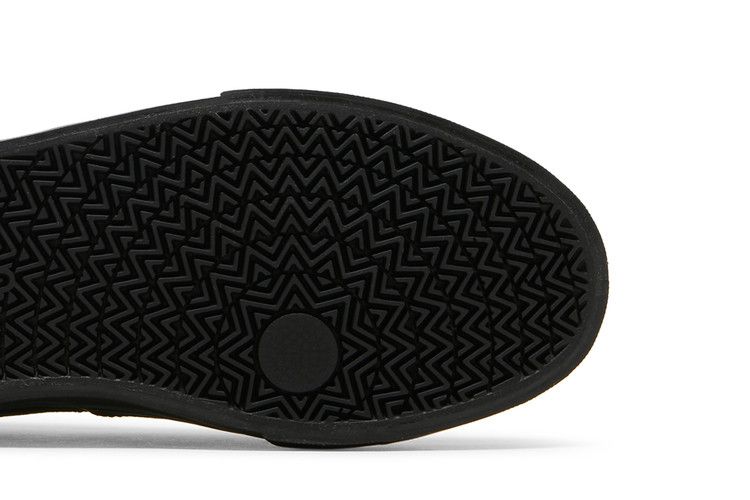 Nike Chron 2 Canvas SB 'Triple Black'