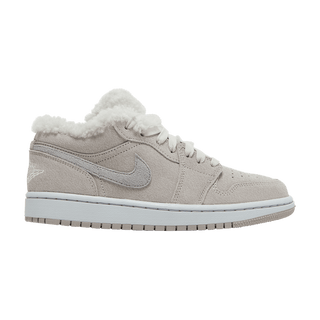 Air Jordan 1 Low SE 'Sherpa Fleece'