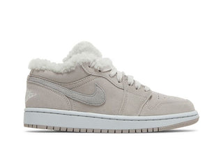 Air Jordan 1 Low SE 'Sherpa Fleece'