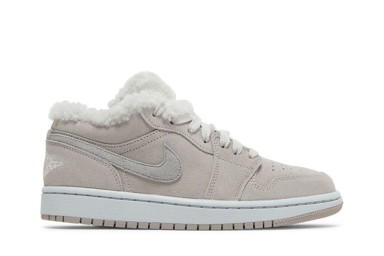 Air Jordan 1 Low SE 'Sherpa Fleece'