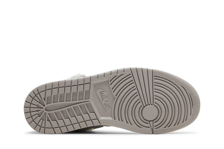 Air Jordan 1 Low SE 'Sherpa Fleece'