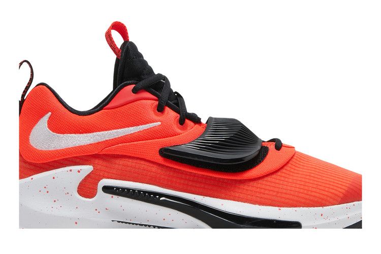 Nike Zoom Freak 3 TB 'Bright Crimson'