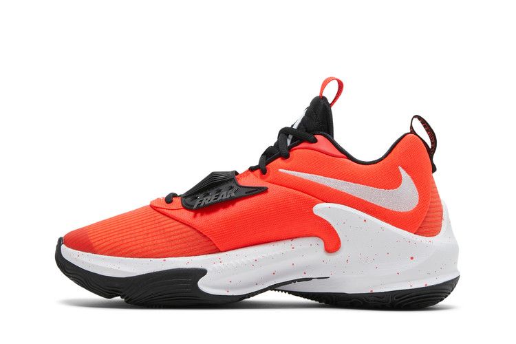 Nike Zoom Freak 3 TB 'Bright Crimson'