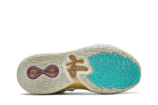 Sue Bird x Nike Kyrie Infinity EP 'Golden Tribute'