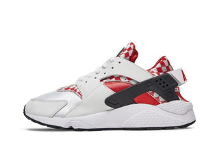 Liverpool FC x Nike Air Huarache Premium QS