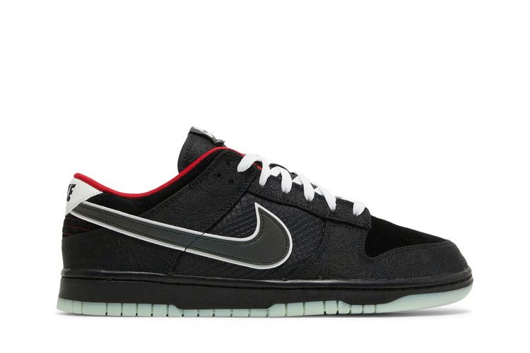 League of Legends x Nike Dunk Low