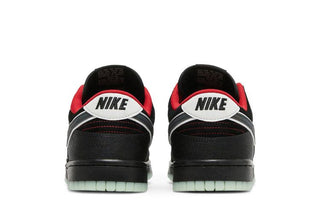 League of Legends x Nike Dunk Low