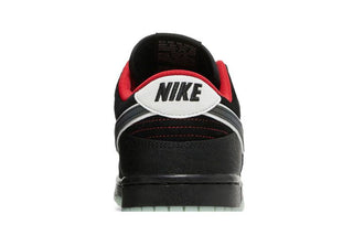 League of Legends x Nike Dunk Low