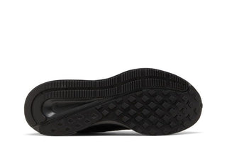 Nike Run Swift 2 'Black Dark Smoke Grey'
