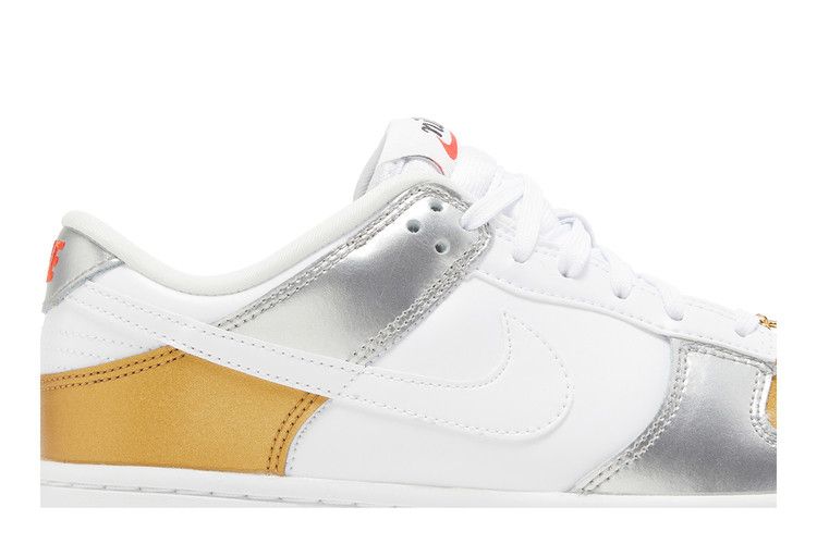 Nike Dunk Low SE 'Silver Gold Metallic'